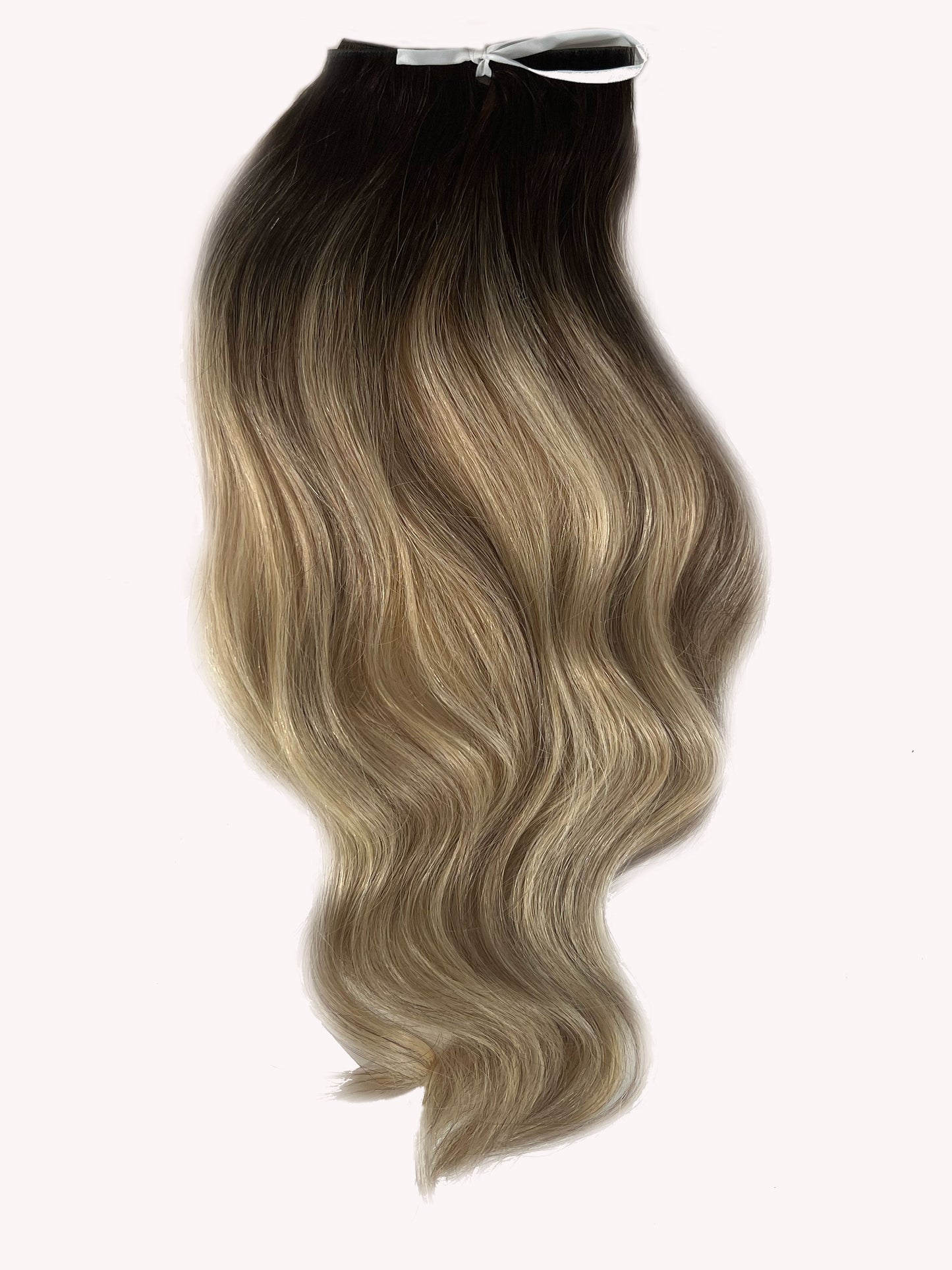 24" Preferred Tape-In Dark Blonde Blend