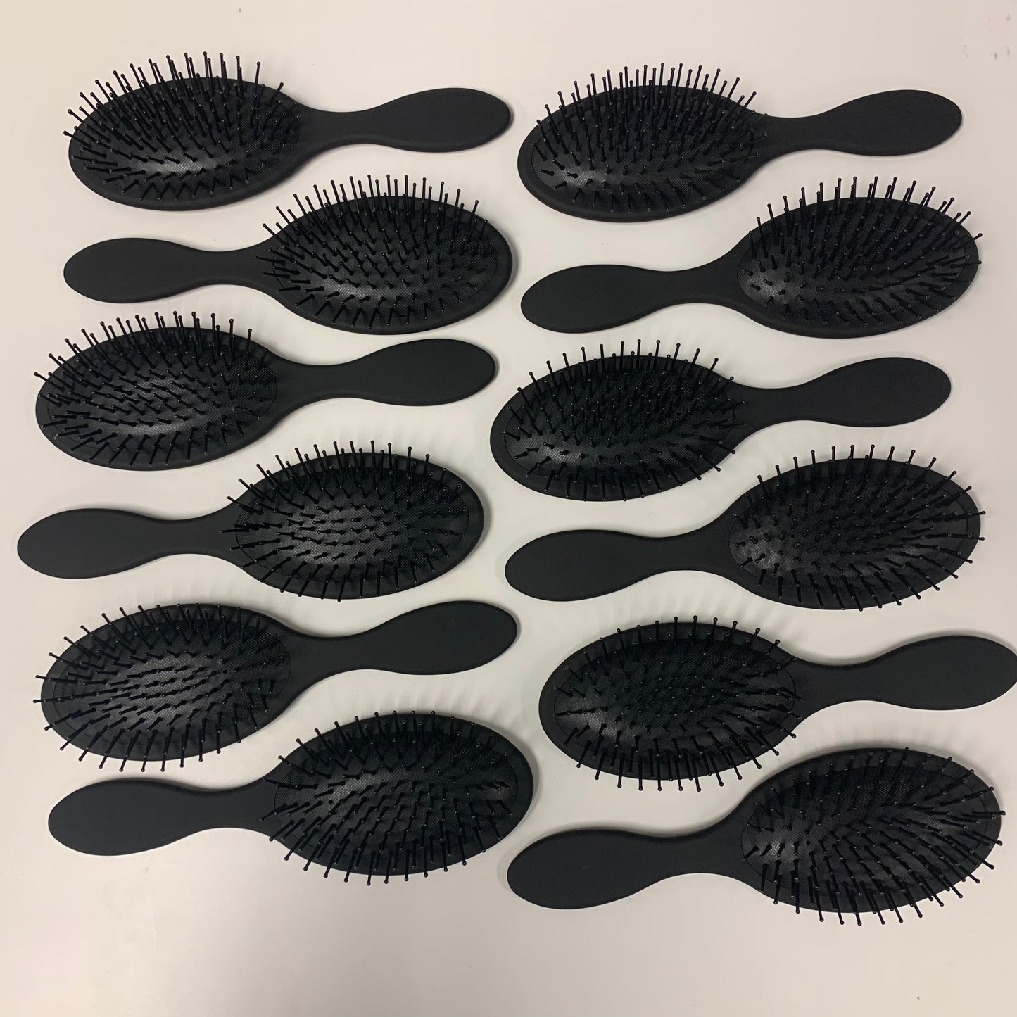 Hair Lingerie Smoothing Brush (12 Pack)