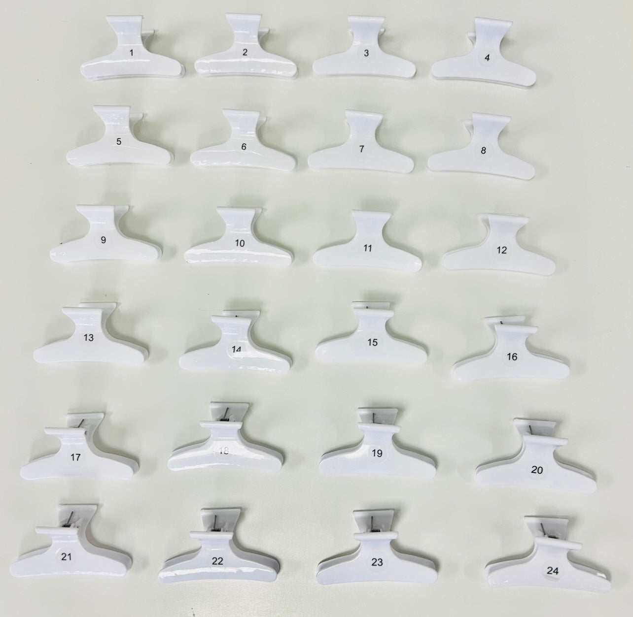 Numbered White Clamps (24)