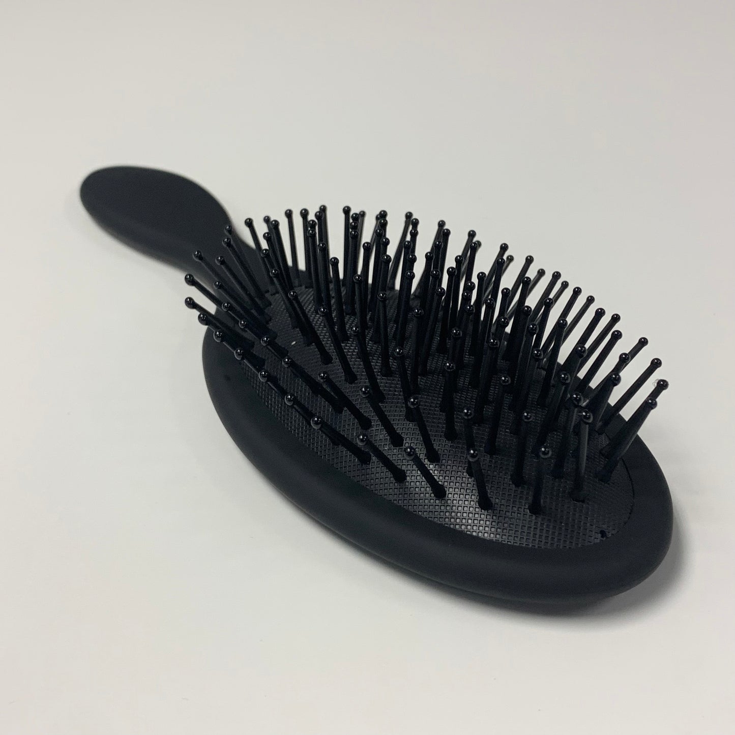 Hair Lingerie Smoothing Brush (12 Pack)